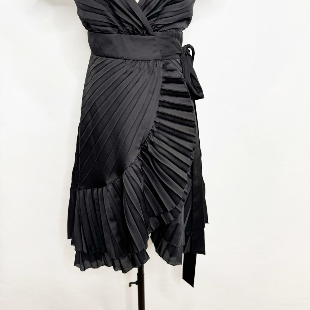 Diane Von Furstenberg Diston Wrap Dress Black Pleated Satin LBD Cocktail Size 0 - Picture 4 of 9